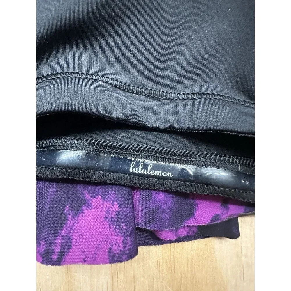 Lululemon Hit Your Stride Skirt Womens 6 Breezie‎ Regal Plum Black Tennis Skort